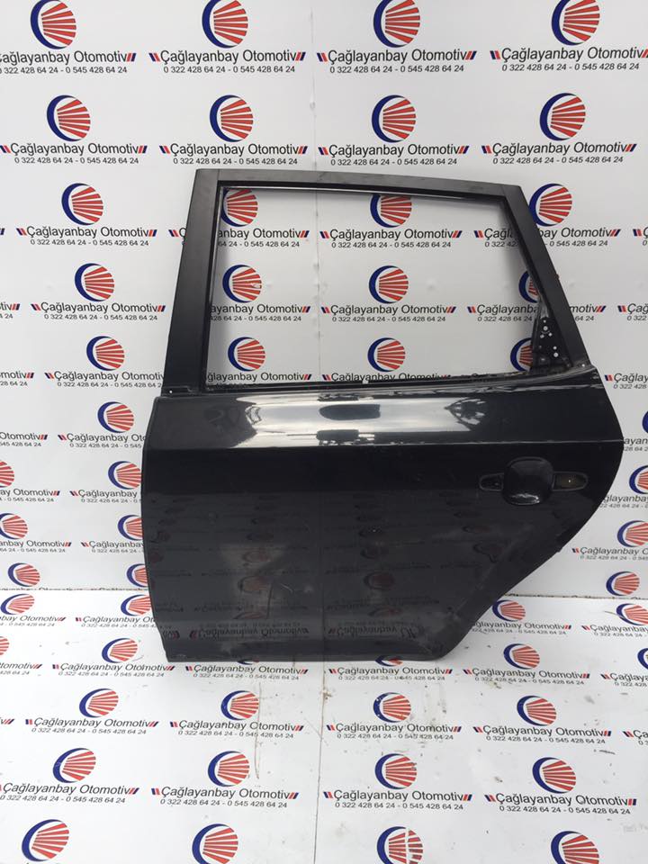 Kia ceed sol arka kapı 